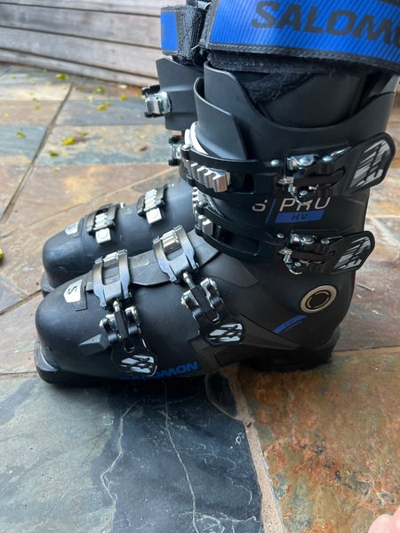 Mondo 25 & 25.5 Men's Salomon S/Pro All Mountain Ski Boots Medium Flex (Used)