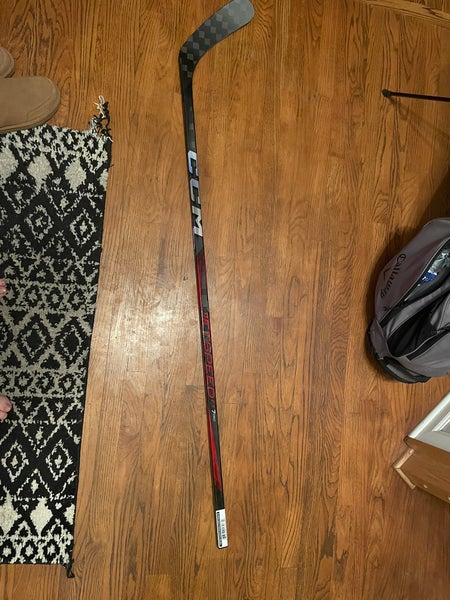 Intermediate CCM JetSpeed FT7 Pro Right Handed Hockey Stick 60 Flex (New)