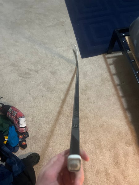 Intermediate Warrior Alpha LX2 Comp pro and Right Handed Hockey Stick W03 55 Flex Pro Stock (Used)