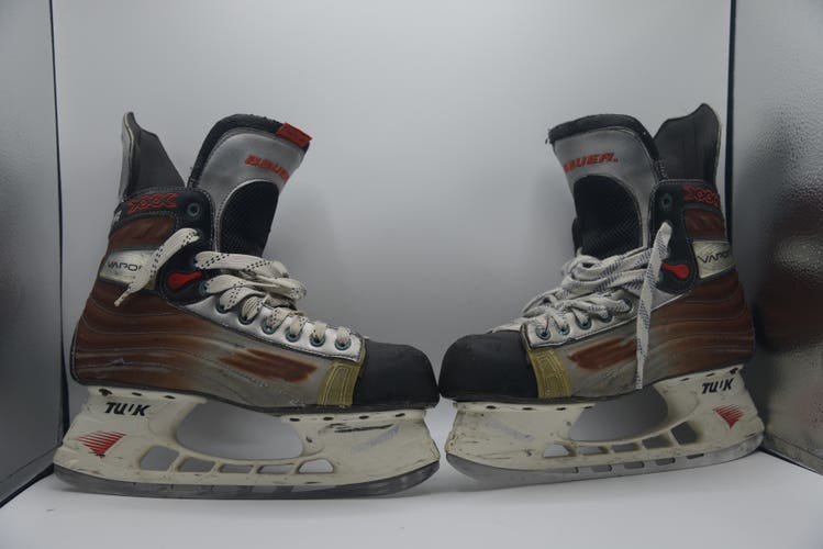 Bauer Vapor XXX Hockey Skates Size 8EE (Used)