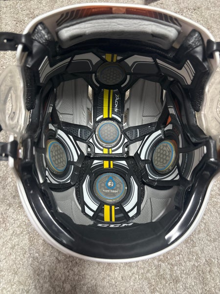 Large CCM Tacks 910 Helmet (Used) helmet stickers are removed