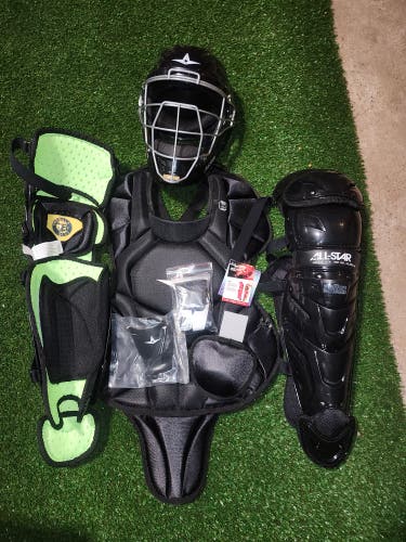 Black All Star System 7 Axis Catcher's Set (New)