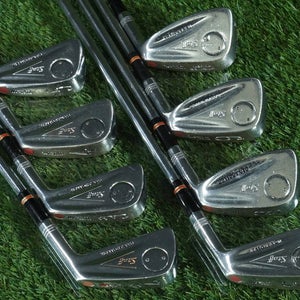 WILSON STAFF DYNAPOWER IRONS SET 2-PW (NO 7) REGULAR FLEX STEEL RH ~ VINTAGE!!