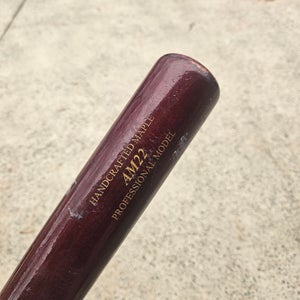 Marucci AM22 Maple Bat (-3) 28 oz 31" (Used)