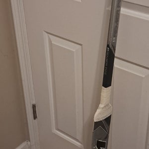 CCM Premier P2.5 Full Right Goalie Stick 24" Paddle (Used)