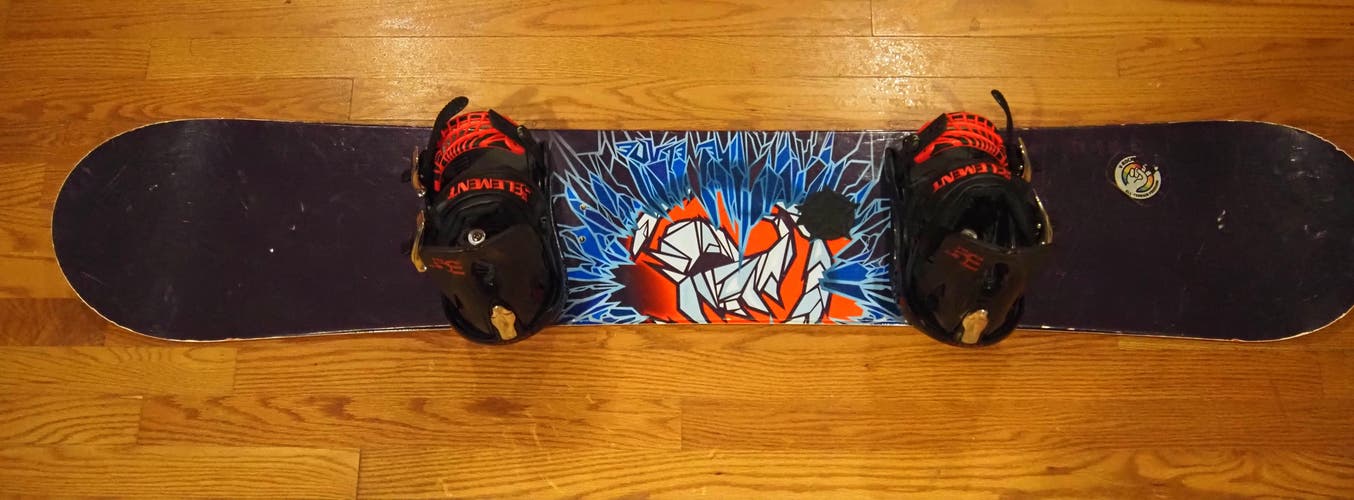 Palmer Snowboard All Mountain With Bindings Medium Flex Directional Twin (Used)