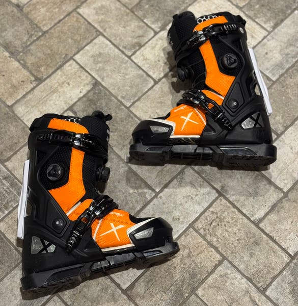 Mens Apex MC-X Orange & Black Ski Boots: Size 26 | SidelineSwap