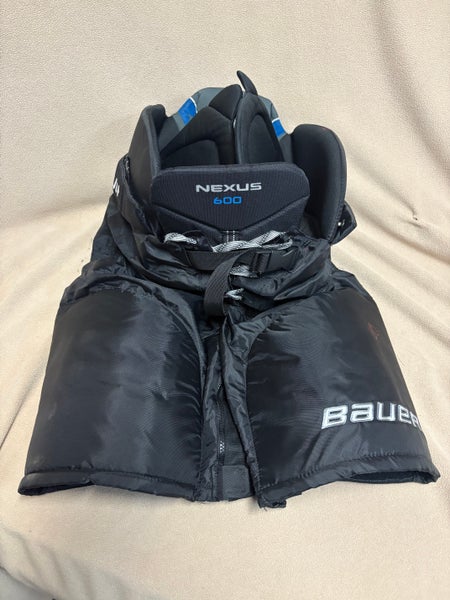 Senior Medium Bauer Nexus 600 Hockey Pants (Used)