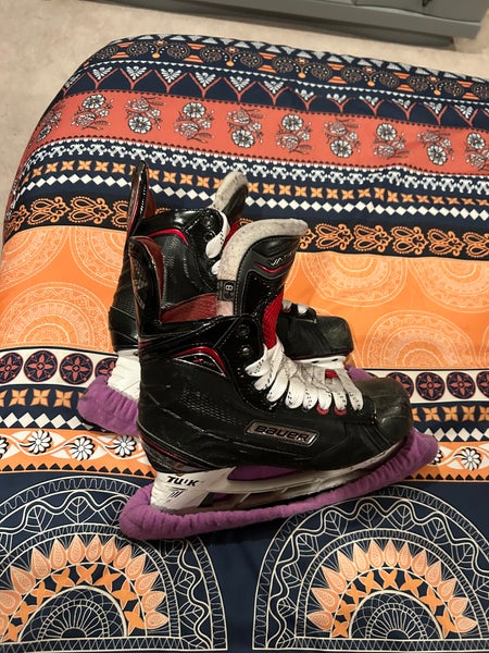 2017 Bauer Vapor 1X Hockey Skates 8.5 (Used)