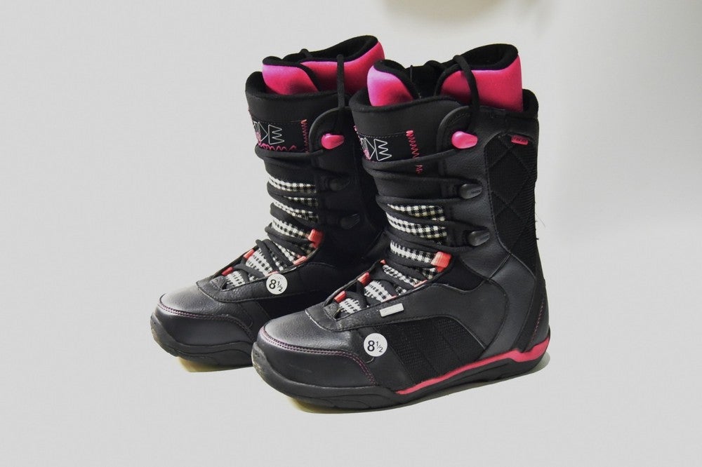 RIDE HARPER SNOWBOARD BOOTS WOMEN SIZE 6 | SidelineSwap | Buy and