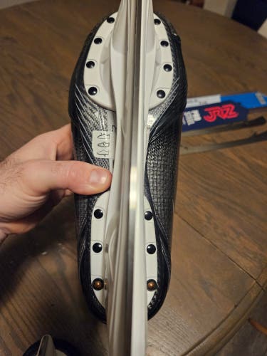 Bauer Supreme M50 Pro Hockey Skates Regular Width 8.5 (Used)