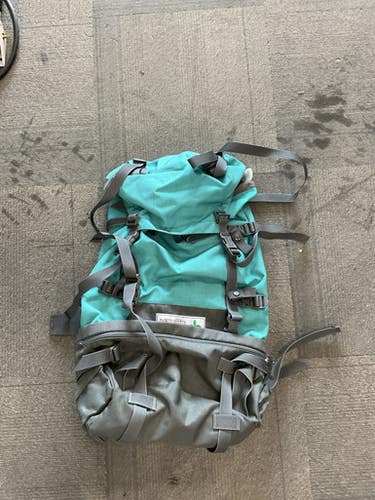 Used VAUD TREKKING BACKPACK External Frame Backpack Teal 11614-S000228206