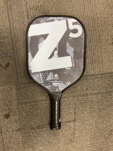 Used Onix Z5 GRAPHITE Pickleball Racquet Black 11614-S000228253