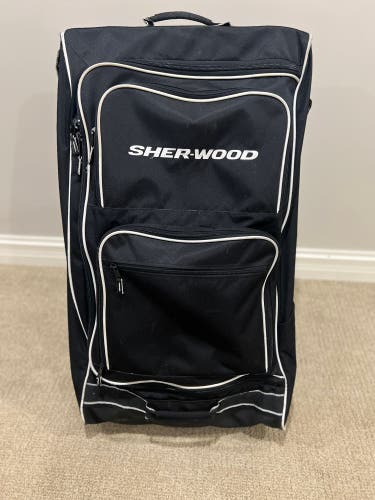 Sherwood roller bag (Used)