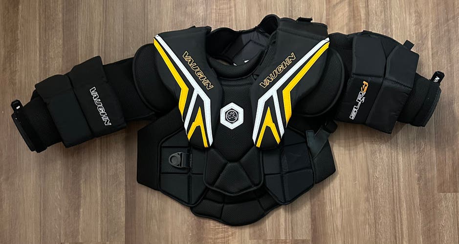 XL 2024 Vaughn SLR4 Pro Goalie Chest Protector (Used)