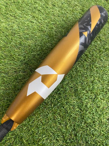 2022 DeMarini Zoa Composite Bat USSSA Certified (-10) Composite 19 oz 29" (Used)