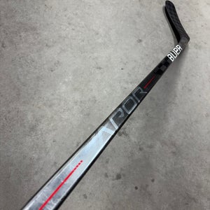 65 Flex P88 Senior Bauer Vapor Hyperlite Left Hand Hockey Stick Pro Stock NHL (Used)
