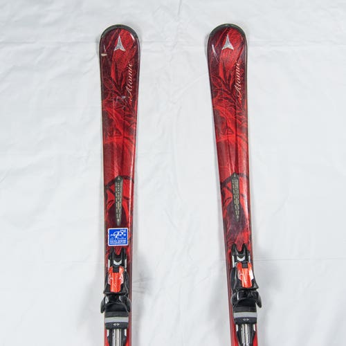 Women's Atomic 159 cm All Mountain Hot Minx Skis With Bindings Max Din 10 (Used)
