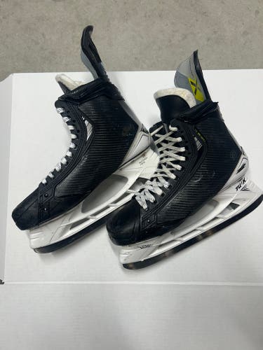 Bauer Vapor Hyperlite2 Hockey Skates Pro Stock Size 11 Fit 1 296mm (Used)