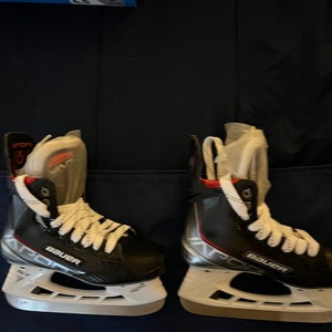 2022 Bauer Vapor 3X Hockey Skates Pro Stock (New)