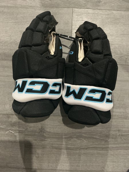 Utah Mammoth CCM Tacks XF Pro Gloves 15" Pro Stock (Used)