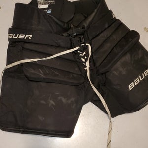 Senior XL Bauer Pro Hockey Goalie Pants (Used)