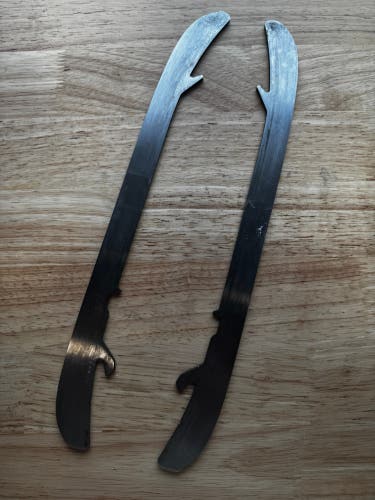 NHL Pro Stock Game Used Bauer LS3 288mm Skate Blades / Runners