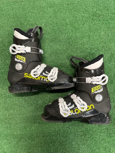 Used Mondo Salomon Team Ski Boots | Mondo Size 23.5 | Sole Length 275 mm