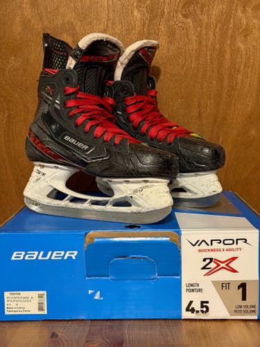 Bauer Vapor 2X Ice Hockey Skates - Intermediate Size 4.5, Fit 1 - Great Condition (Used)