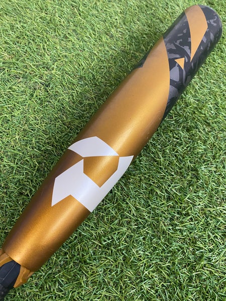 2022 DeMarini Zoa Composite Bat USSSA Certified (-10) Composite 20 oz 30" (Used)
