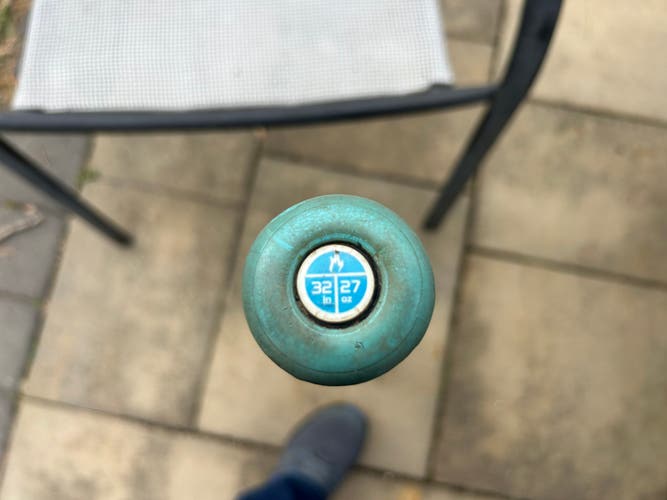 2024 Easton Hype Fire Composite USSSA Certified Bat (-5) 27 oz 32" (Used)