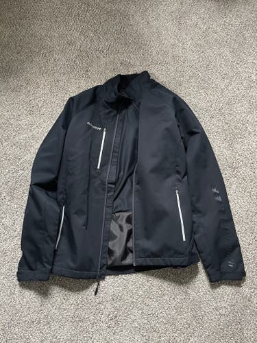 Black Men's Medium Bauer Supreme Lightweight Senior Jacket (Used)
