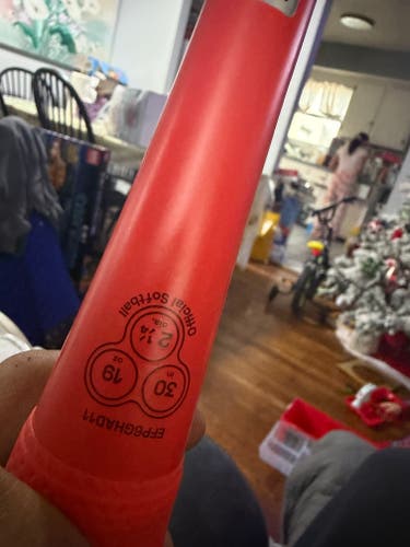 2026 Easton Ghost Composite Bat (-11) 19 oz 31" (Used)