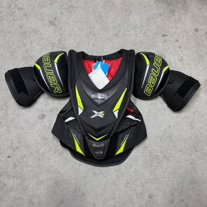NCAA New XS Bauer Pro Stock Vapor X-W Shoulder Pads (New)