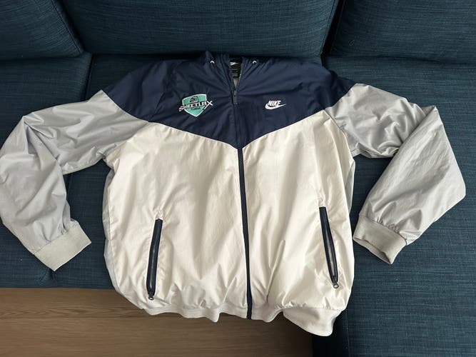 Sweetlax Men's Large Nike hooded windbreaker