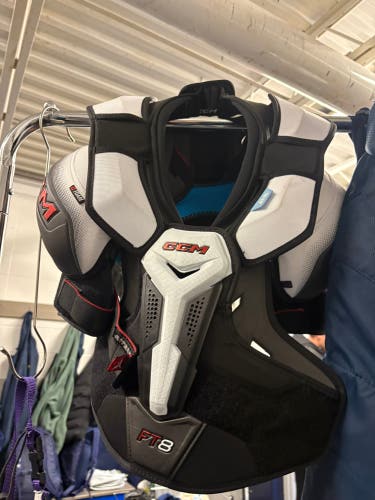 Medium Senior CCM JetSpeed FT6 Shoulder Pads (New)