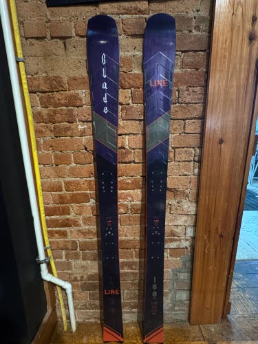 2022 Line Blade 160 cm All Mountain Skis Without Bindings (Used)
