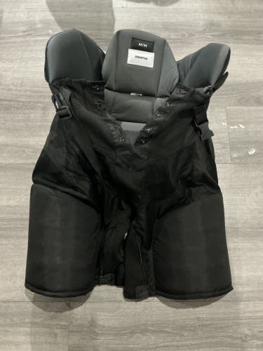 Arizona Coyotes Men's Senior Medium Bauer Nexus Hockey Pants Pro Stock (Used)