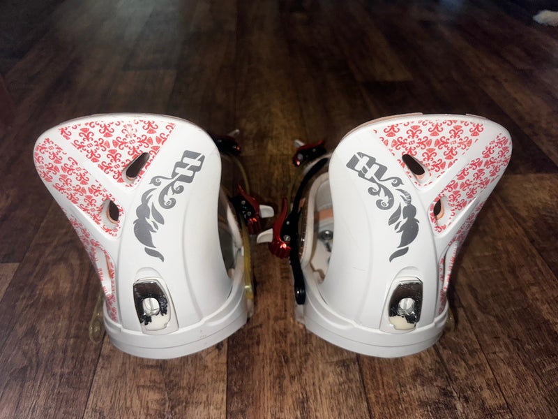 Women's Medium Morrow Snowboard Bindings All Mountain (Used)