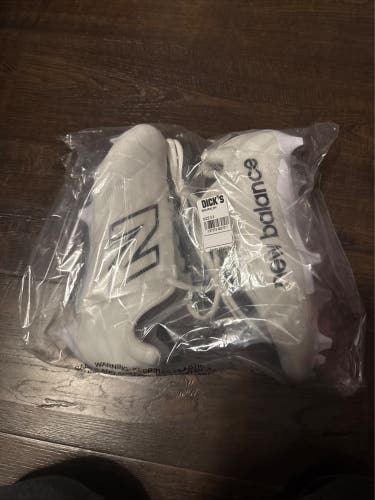 New Balance Burn X4 Cleats Women's 5.5 White Athletic Training Shoe NEW
