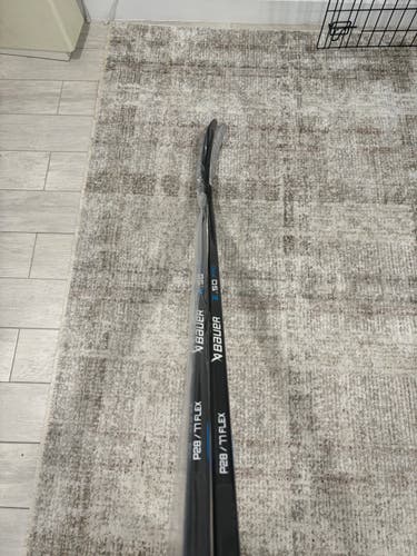 Senior Bauer Nexus E50 Pro Left Hand Hockey Stick P28 77 Flex (New)