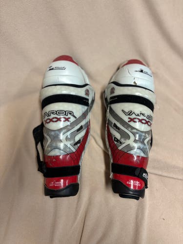 Senior Bauer Vapor XXXX 13" Shin Pads Pro Stock (Used)