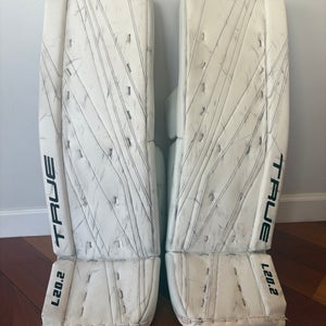 35" 2021 True L20.2 Goalie Leg Pads (Used)