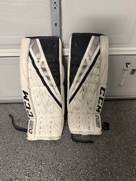 FULL SET - 2019 CCM EFlex 4 Regular Pro Stock (Used)