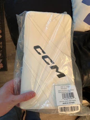 CCM Extreme Flex 6.5 Regular (New)