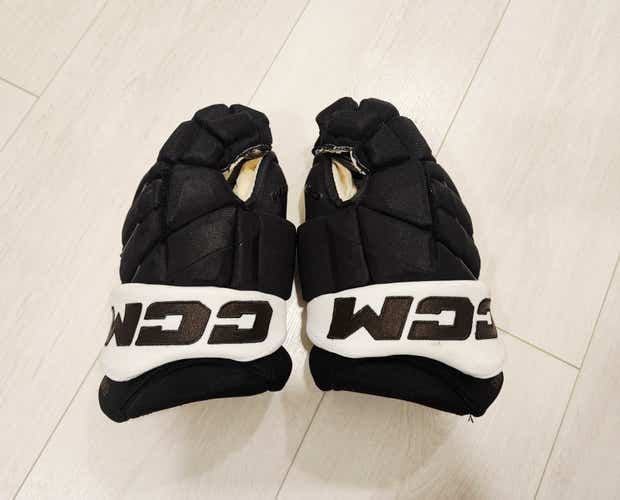 [Like NEW] CCM Jetspeed FT1 HGPJ [Read Description]  - Size 13