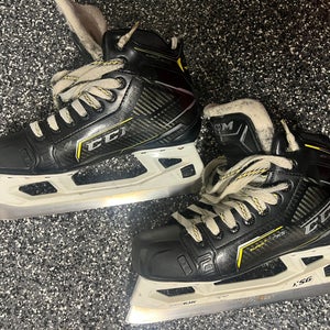 CCM Super Tacks 9370 Hockey Goalie Skates Regular Width Size 5 (Used)