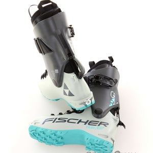 New 2024 Fischer Travers GR Women's ski boots; Size:  27.5 (Ice Grey/Rhino Grey)
