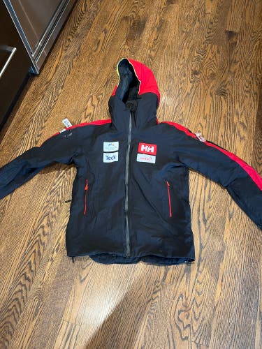 Black Adult Unisex Large Helly Hansen Jacket (Used)