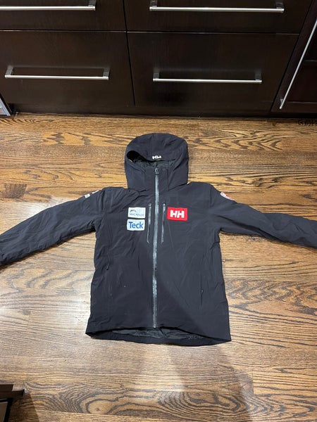 Black Men's Medium Helly Hansen Jacket (Used)